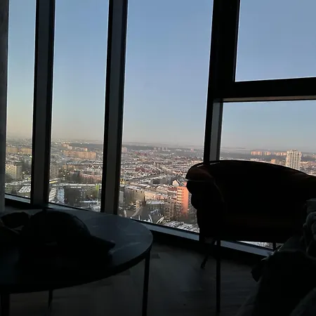 Black 21 Hanza Tower * Stettino